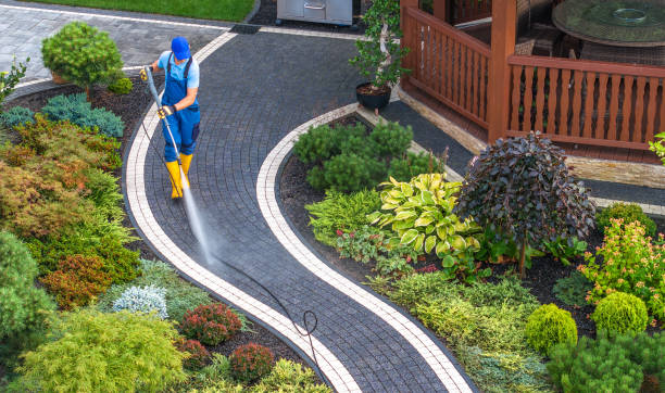 Best Commercial Building Pressure Washing  in Coquille, OR
