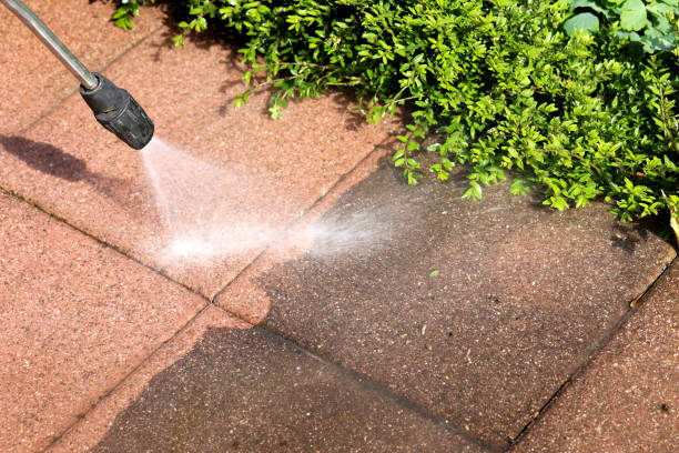 Best Deck Pressure Washing  in Coquille, OR